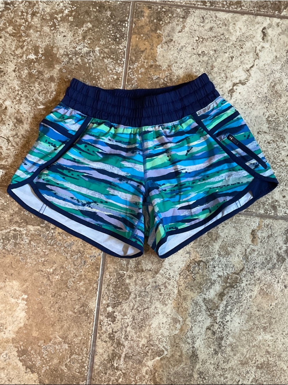 lululemon athletica Blue & Green Striped Athletic Shorts size 6